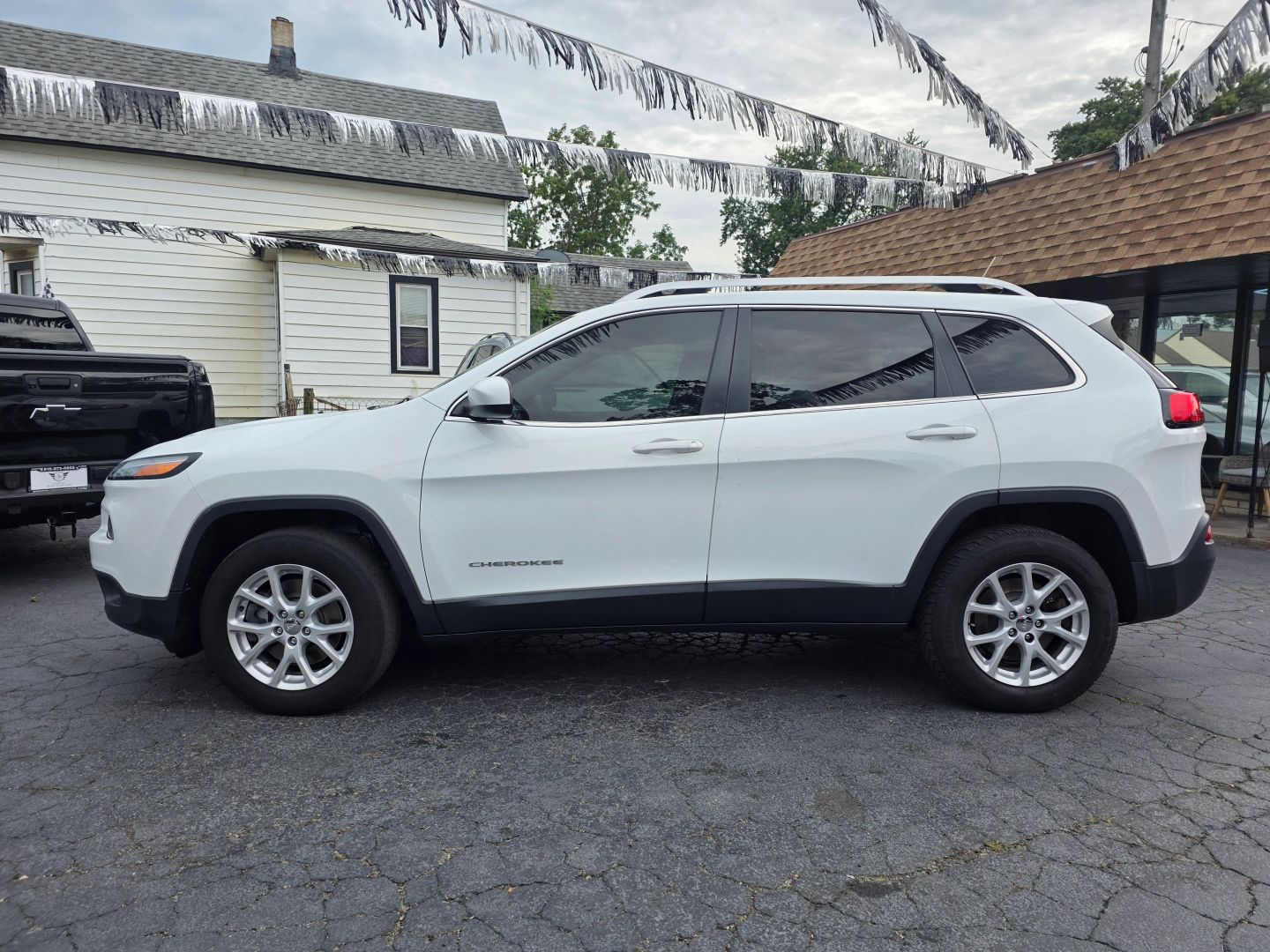 jeep cherokee 2014 1C4PJMCB6EW216021 image jeep cherokee 2014 1C4PJMCB6EW216021 image