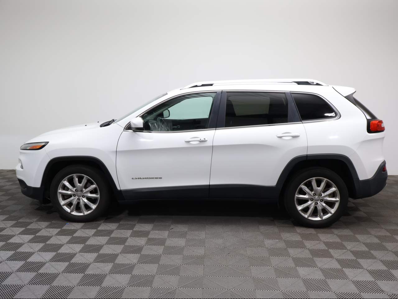 jeep cherokee 2015 1C4PJLDB8FW738112 image jeep cherokee 2015 1C4PJLDB8FW738112 image