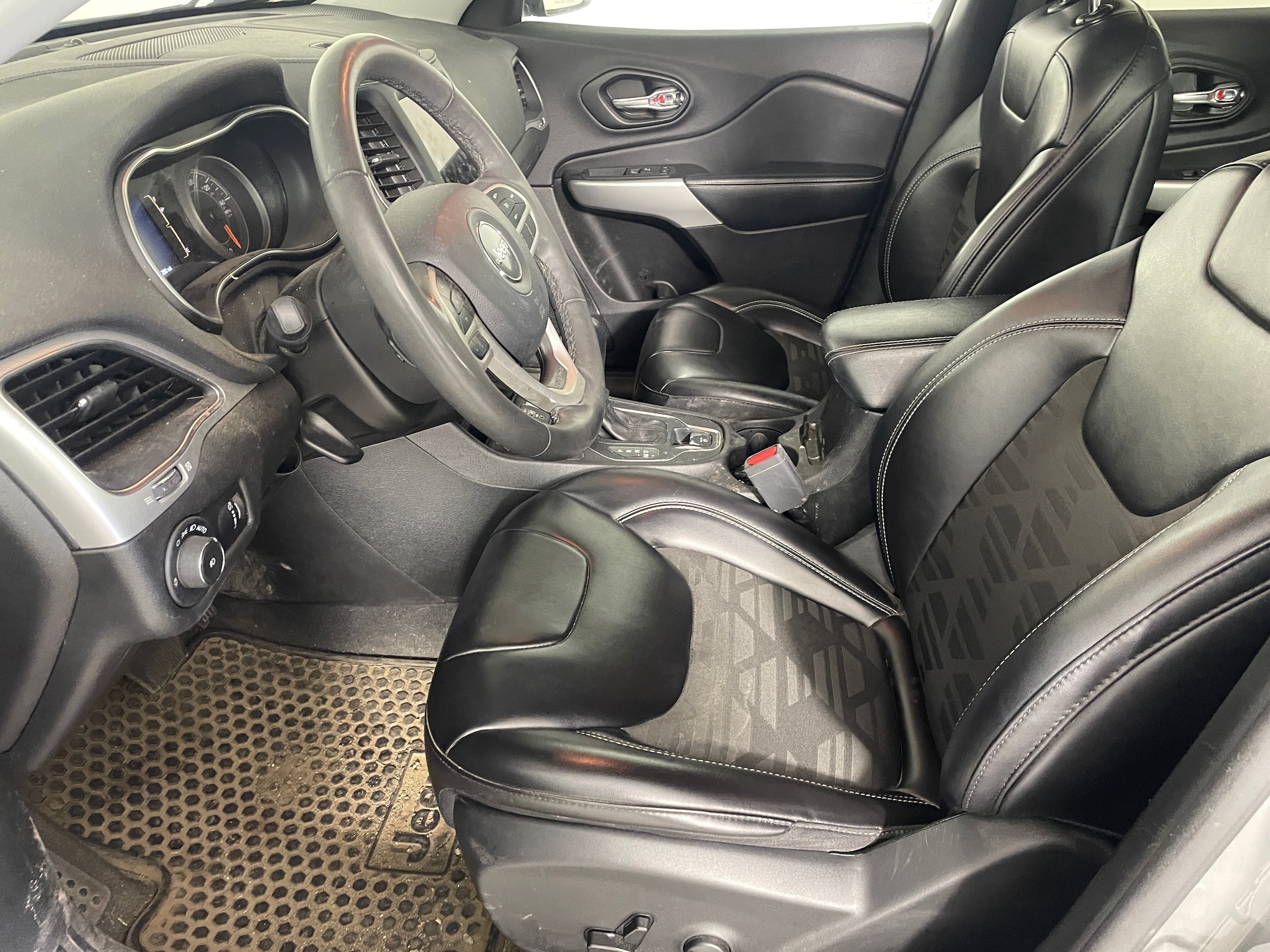 jeep cherokee 2022 1C4PJMCX3ND541104 image jeep cherokee 2022 1C4PJMCX3ND541104 image