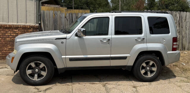 jeep liberty 2008 1J8GN28K48W183017 image jeep liberty 2008 1J8GN28K48W183017 image