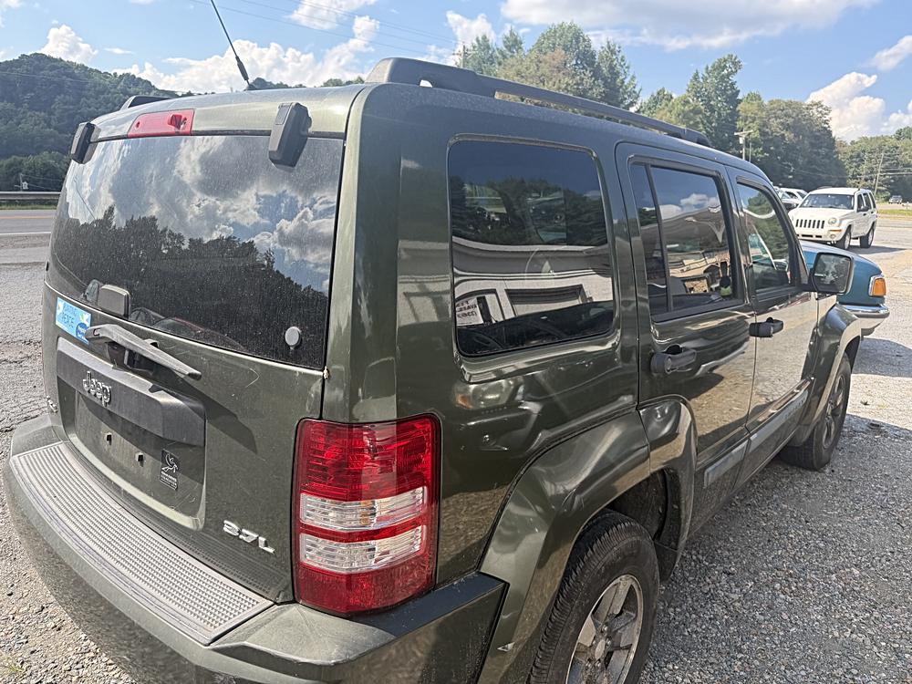 jeep liberty 2008 1J8GN28K48W133072 image jeep liberty 2008 1J8GN28K48W133072 image