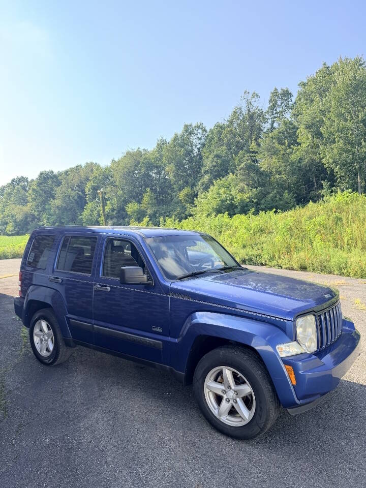 jeep liberty 2009 1J8GN28K39W553472 image jeep liberty 2009 1J8GN28K39W553472 image