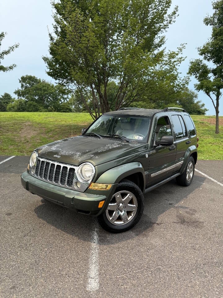 jeep liberty 2007 1J4GL58K37W537164 image jeep liberty 2007 1J4GL58K37W537164 image