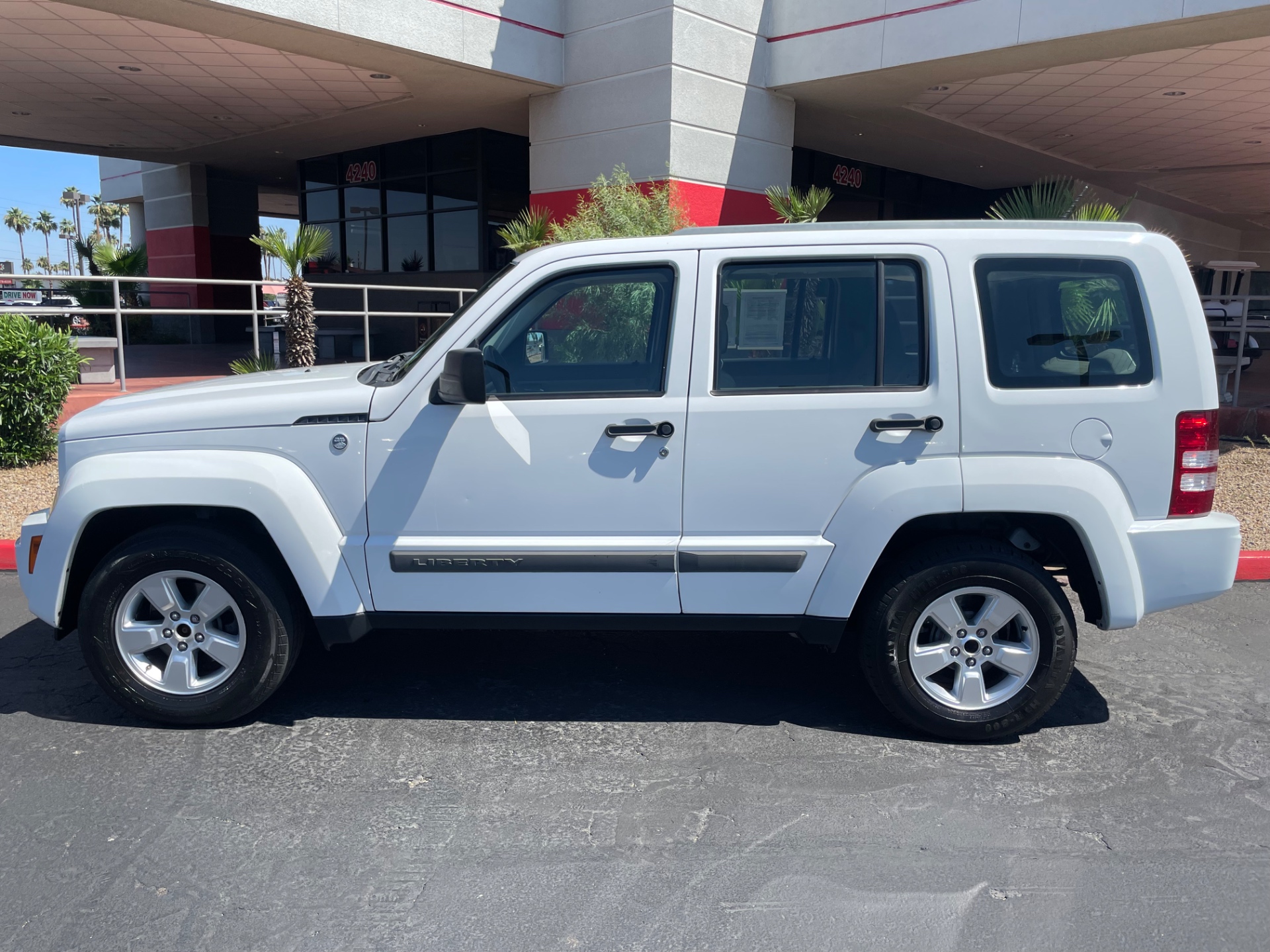jeep liberty 2012 1C4PJMAK1CW130552 image jeep liberty 2012 1C4PJMAK1CW130552 image