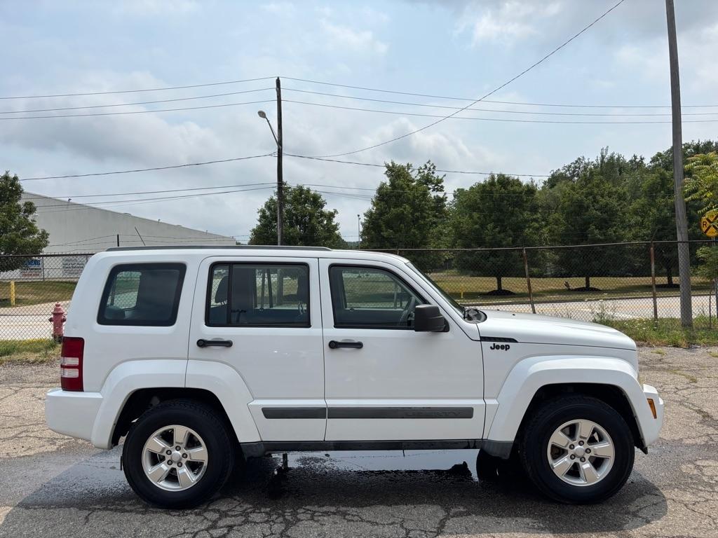 jeep liberty 2012 1C4PJLAK6CW122411 image jeep liberty 2012 1C4PJLAK6CW122411 image