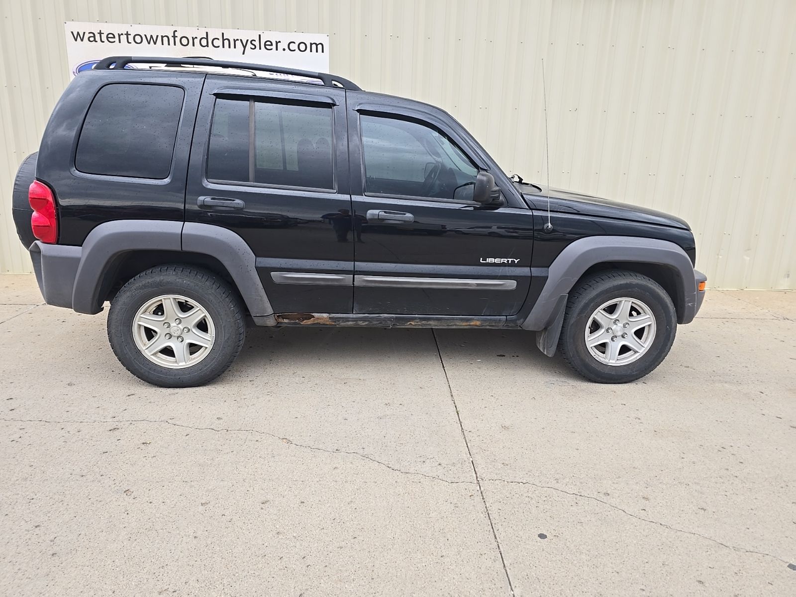 jeep liberty 2004 1J4GL48K74W167424 image jeep liberty 2004 1J4GL48K74W167424 image
