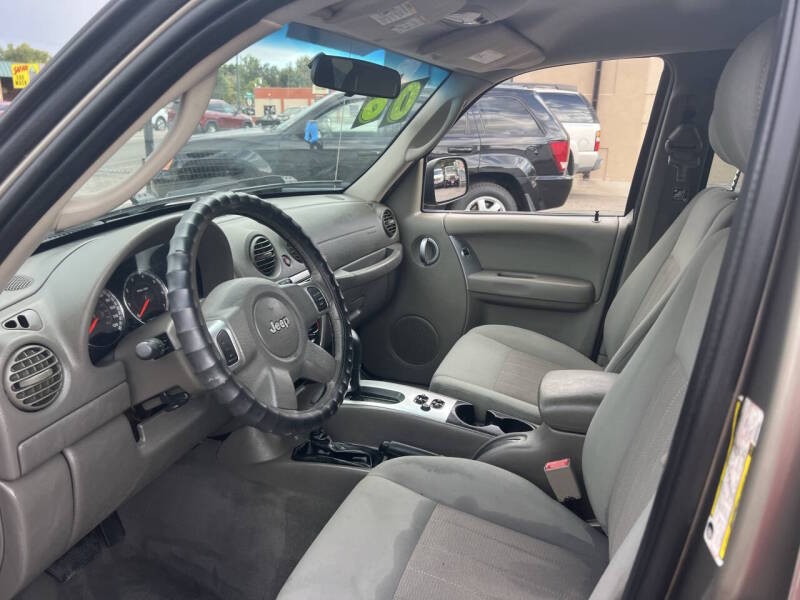 jeep liberty 2006 1J4GL58K66W292665 image jeep liberty 2006 1J4GL58K66W292665 image