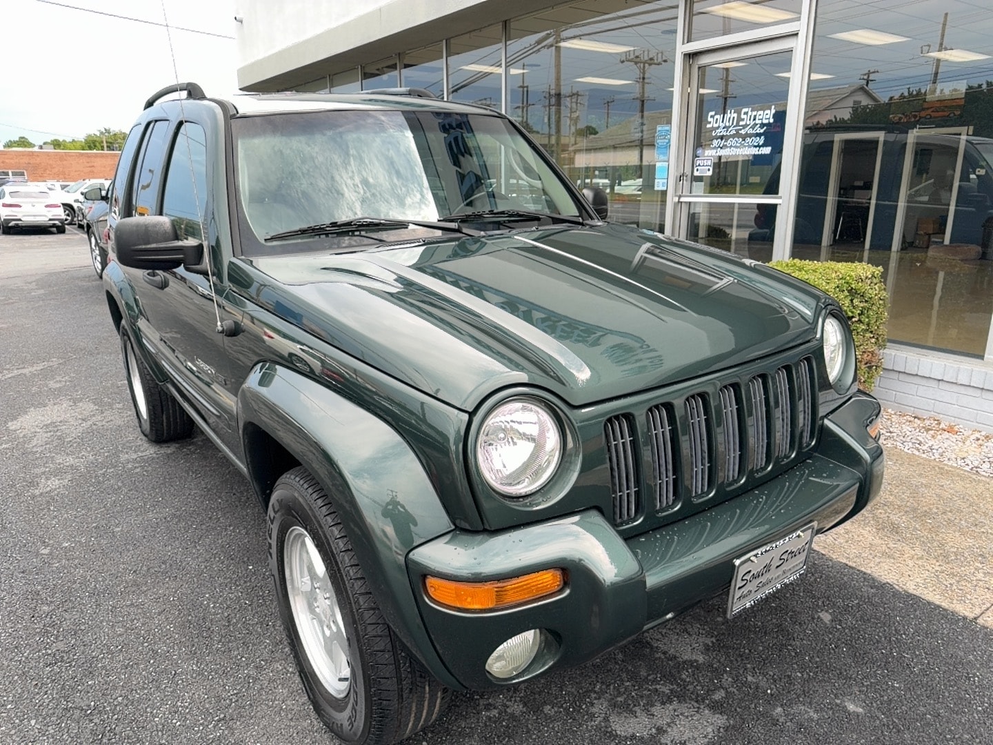 jeep liberty 2002 1J4GL58K82W203222 image jeep liberty 2002 1J4GL58K82W203222 image
