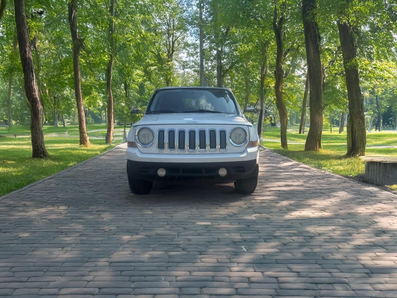 jeep liberty 2010 1J4PP2GK8AW123633 image jeep liberty 2010 1J4PP2GK8AW123633 image