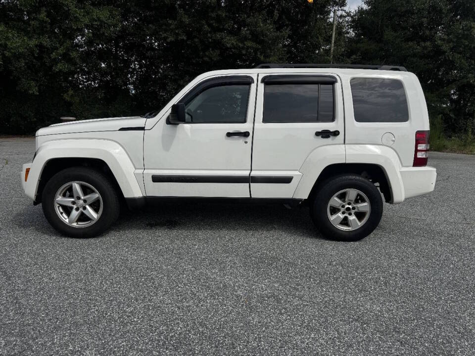 jeep liberty 2010 1J4PP2GK9AW158004 image jeep liberty 2010 1J4PP2GK9AW158004 image