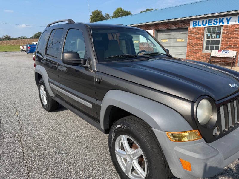 jeep liberty 2005 1J4GK48K05W582332 image jeep liberty 2005 1J4GK48K05W582332 image