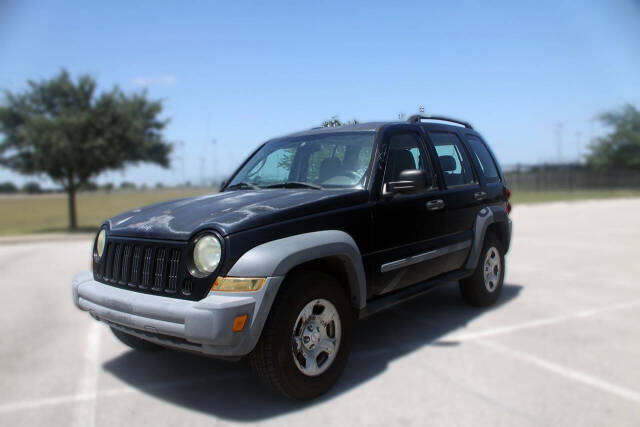 jeep liberty 2005 1J4GK48K35W548272 image jeep liberty 2005 1J4GK48K35W548272 image