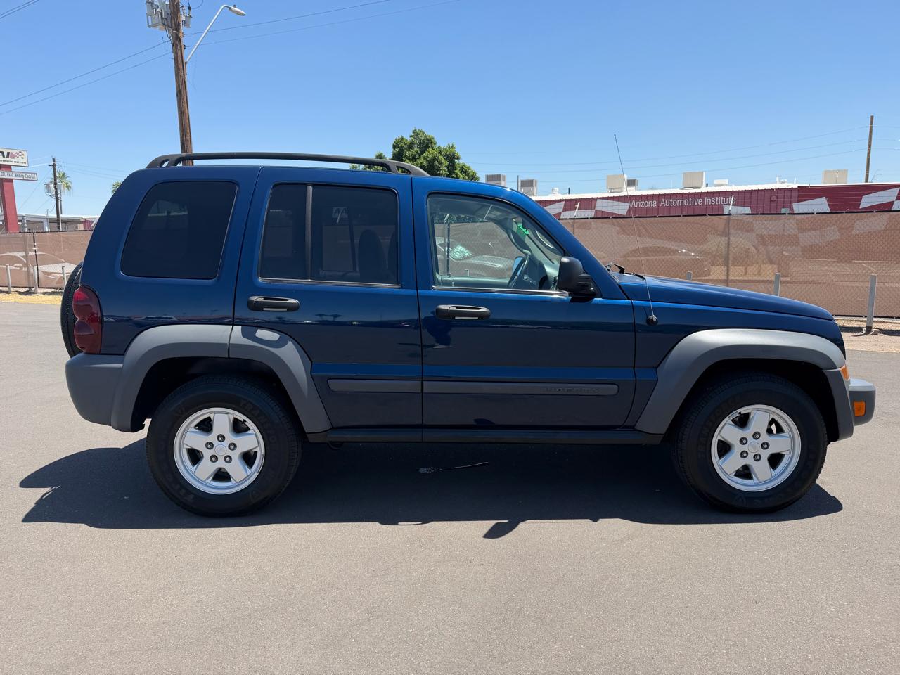 jeep liberty 2005 1J4GK48K05W565448 image jeep liberty 2005 1J4GK48K05W565448 image