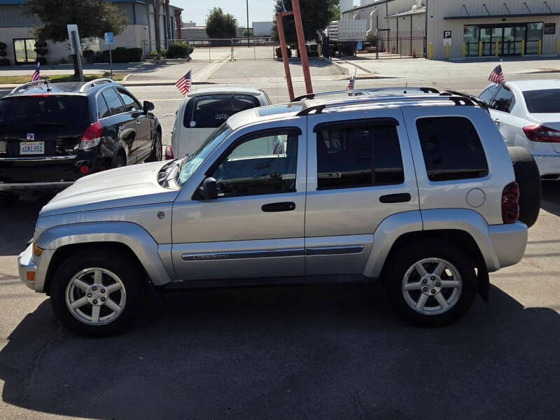 jeep liberty 2005 1J8GL58K05W529101 image jeep liberty 2005 1J8GL58K05W529101 image