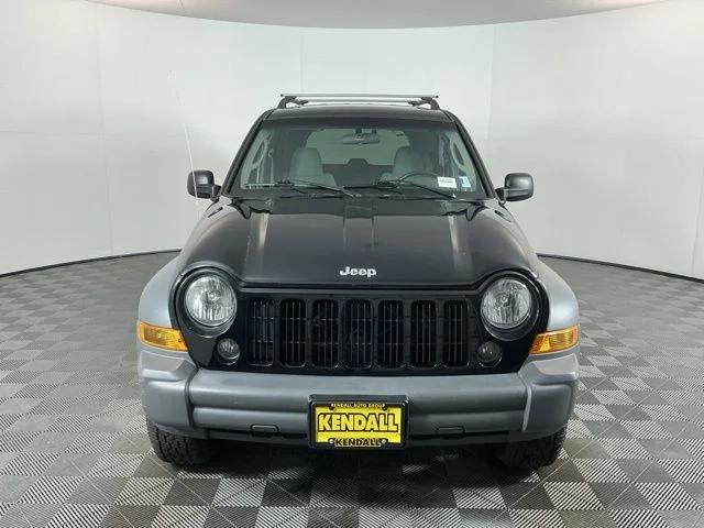 jeep liberty 2005 1J4GL48565W697119 image jeep liberty 2005 1J4GL48565W697119 image