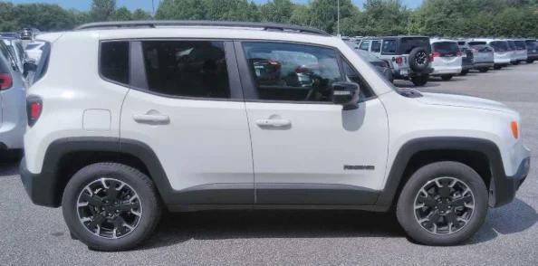 jeep renegade 2023 ZACNJDB19PPP71459 image jeep renegade 2023 ZACNJDB19PPP71459 image