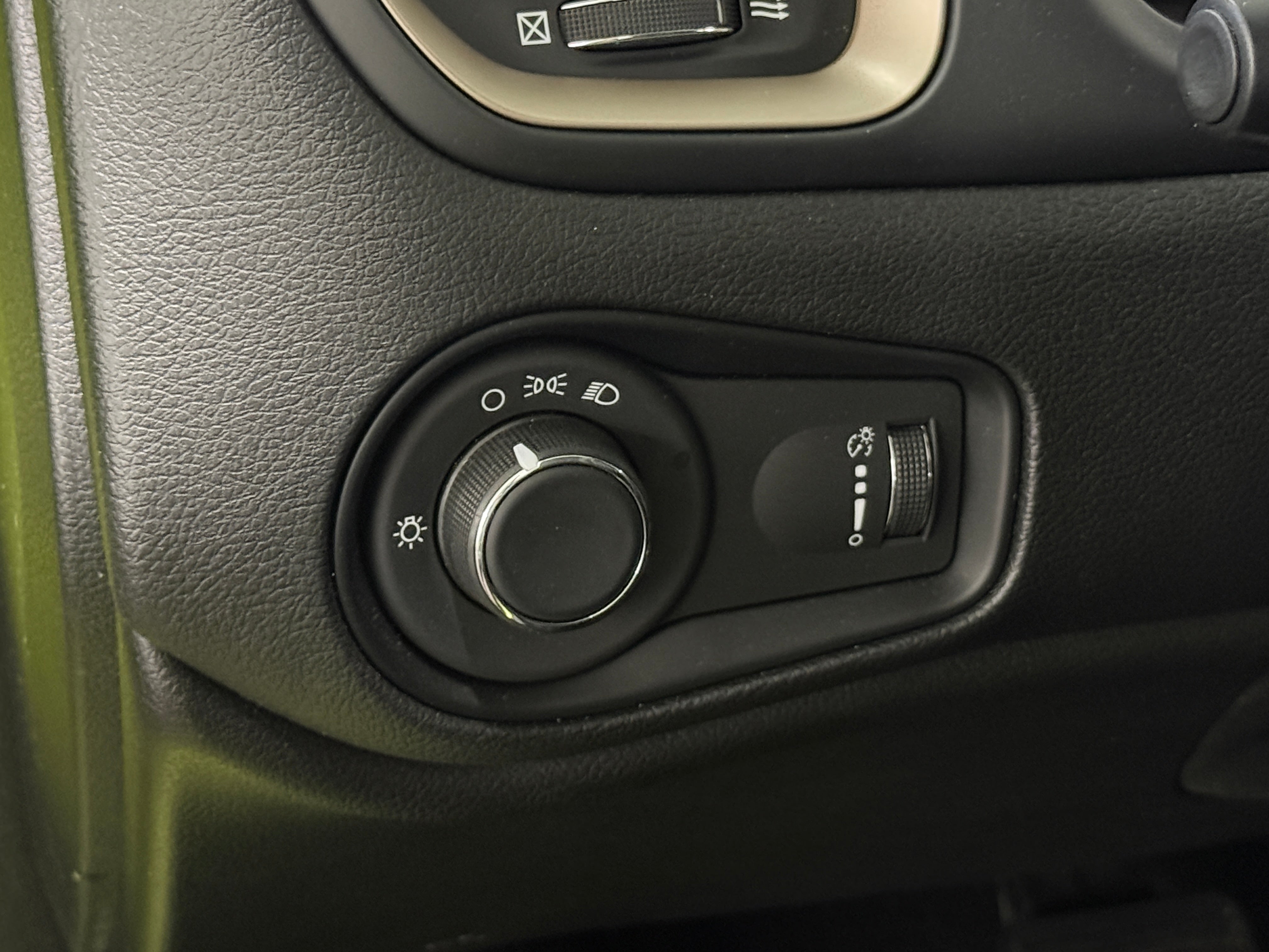 jeep renegade 2017 ZACCJAAB6HPE95357 image jeep renegade 2017 ZACCJAAB6HPE95357 image