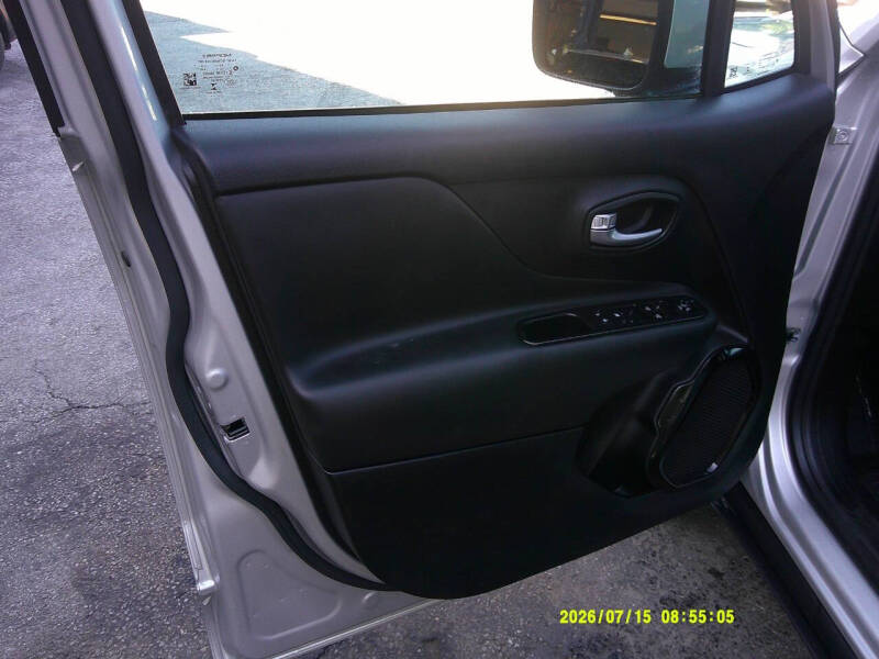 jeep renegade 2017 ZACCJBBB5HPF90643 image jeep renegade 2017 ZACCJBBB5HPF90643 image