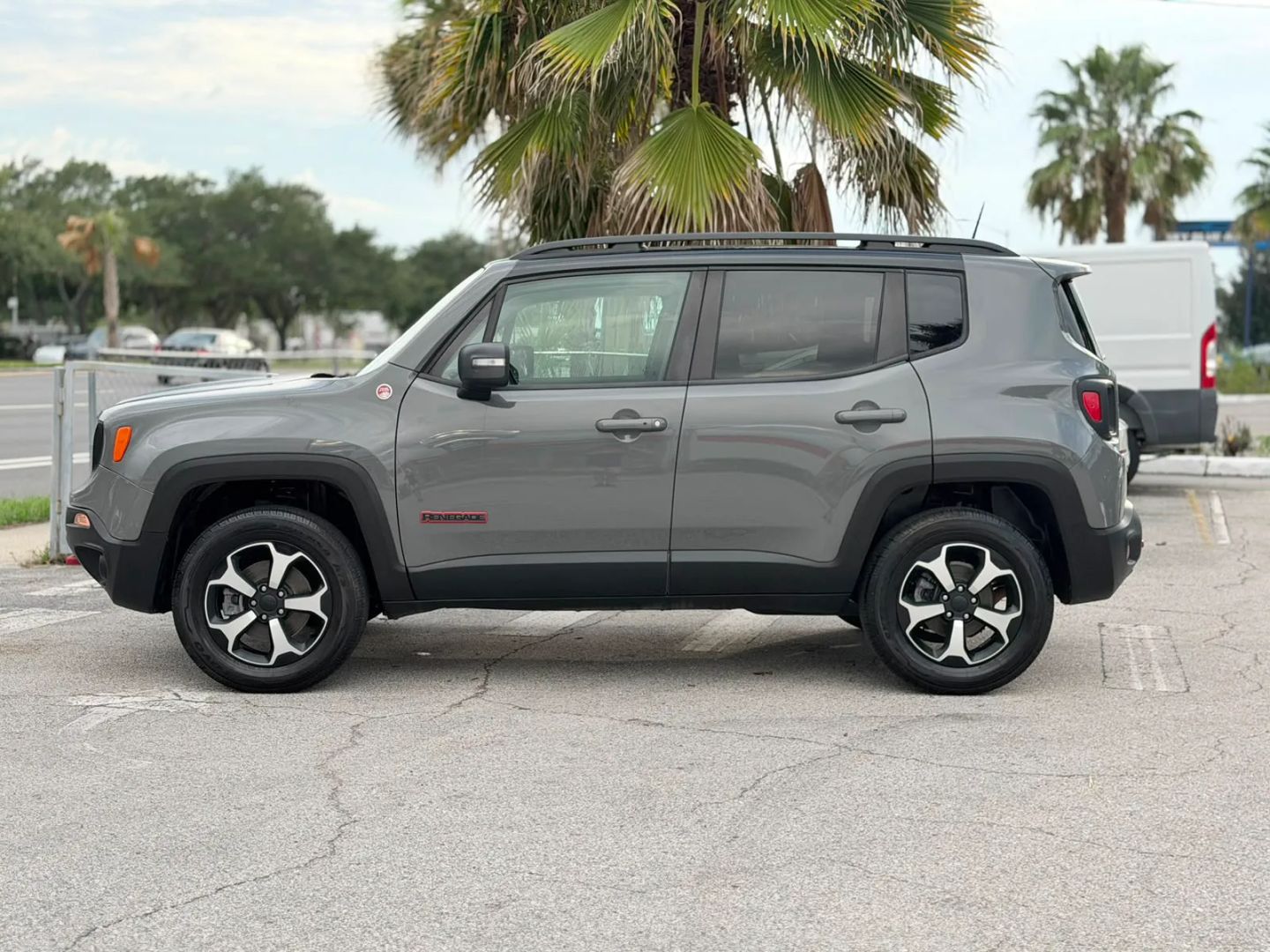 jeep renegade 2020 ZACNJBC15LPL73372 image jeep renegade 2020 ZACNJBC15LPL73372 image