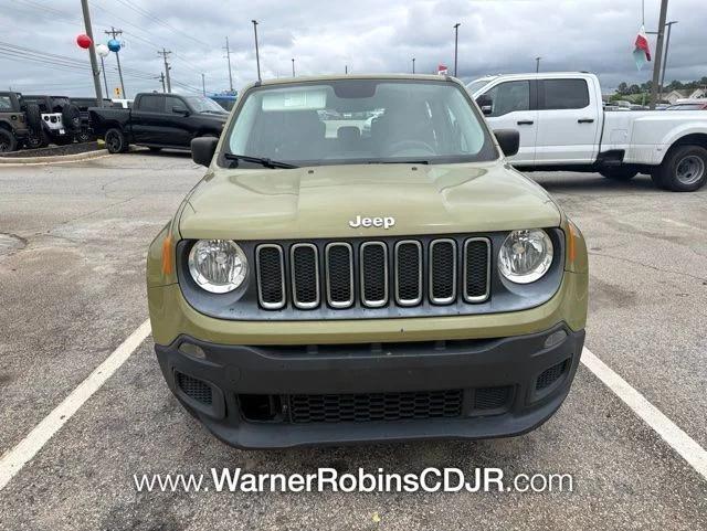 jeep renegade 2015 ZACCJAATXFPB95715 image jeep renegade 2015 ZACCJAATXFPB95715 image