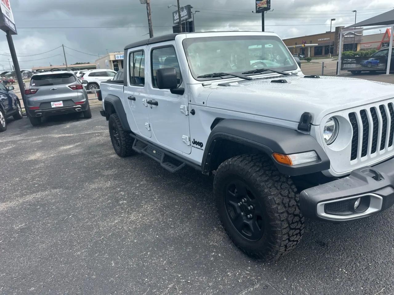 jeep gladiator 2023 1C6HJTAG6PL534990 image jeep gladiator 2023 1C6HJTAG6PL534990 image