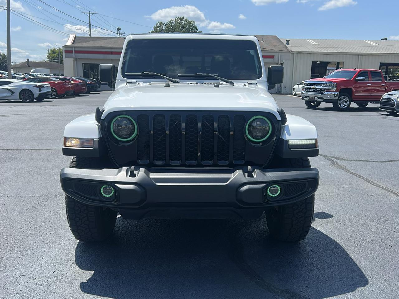 jeep gladiator 2023 1C6HJTAG5PL573649 image jeep gladiator 2023 1C6HJTAG5PL573649 image