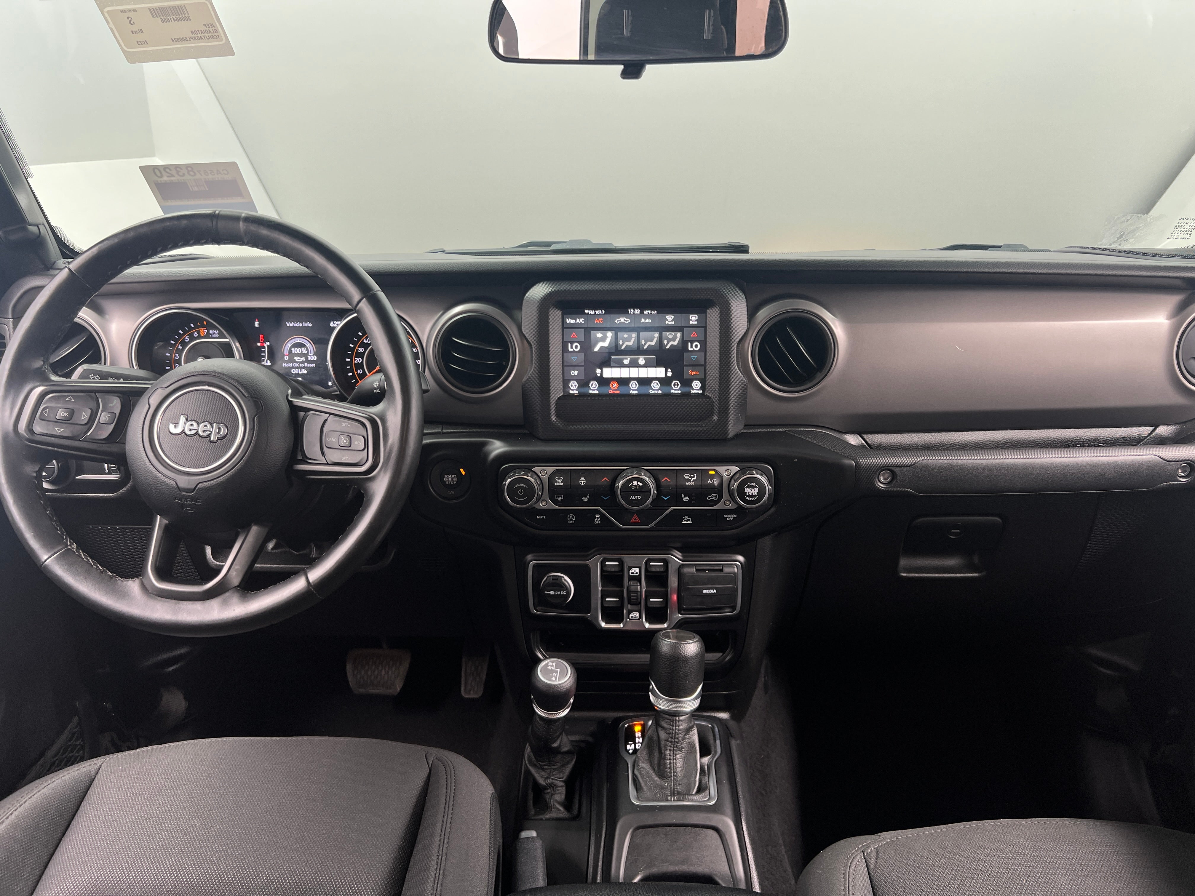 jeep gladiator 2023 1C6HJTAGXPL500924 image jeep gladiator 2023 1C6HJTAGXPL500924 image