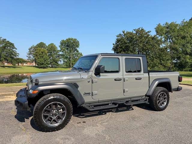 jeep gladiator 2023 1C6HJTAG0PL534130 image jeep gladiator 2023 1C6HJTAG0PL534130 image