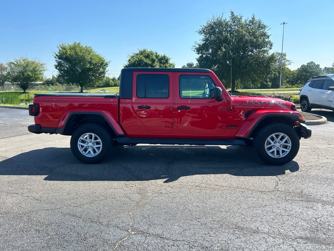 jeep gladiator 2023 1C6HJTAG5PL587986 image jeep gladiator 2023 1C6HJTAG5PL587986 image