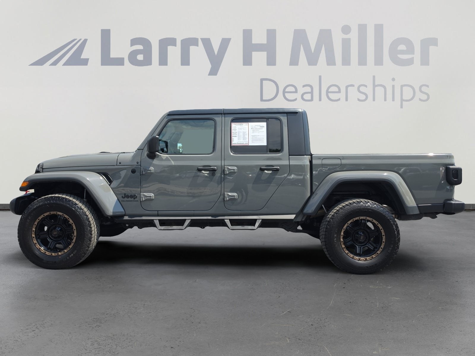 jeep gladiator 2021 1C6HJTAG7ML562521 image jeep gladiator 2021 1C6HJTAG7ML562521 image