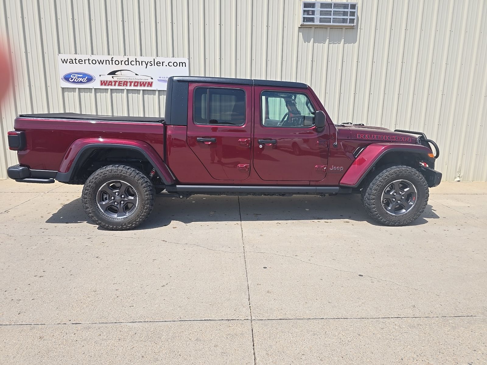 jeep gladiator 2021 1C6JJTBG2ML608823 image jeep gladiator 2021 1C6JJTBG2ML608823 image