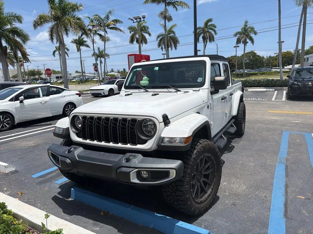 jeep gladiator 2024 1C6HJTAG2RL110449 image jeep gladiator 2024 1C6HJTAG2RL110449 image
