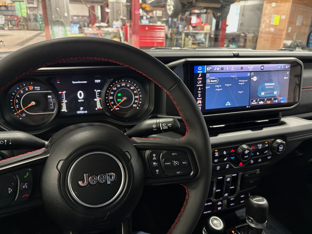 jeep gladiator 2024 1C6JJTBG8RL133900 image jeep gladiator 2024 1C6JJTBG8RL133900 image