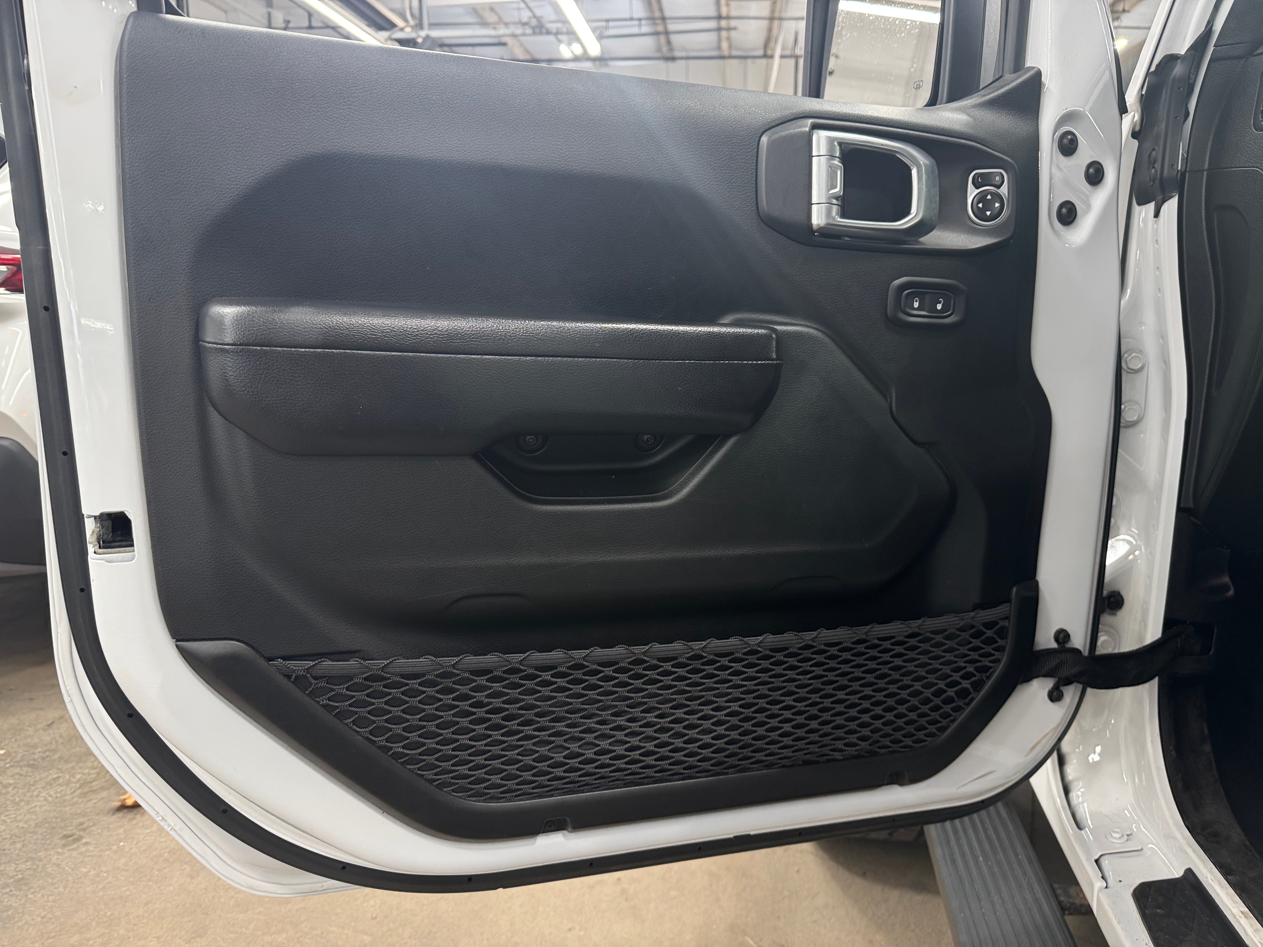 jeep gladiator 2020 1C6HJTAG1LL126178 image jeep gladiator 2020 1C6HJTAG1LL126178 image