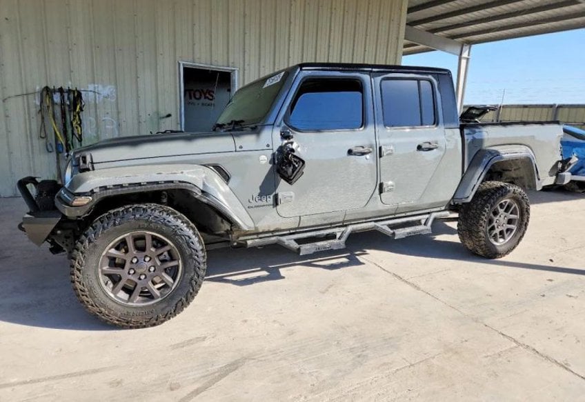 jeep gladiator 2022 1C6JJTFM5NL154617 image jeep gladiator 2022 1C6JJTFM5NL154617 image