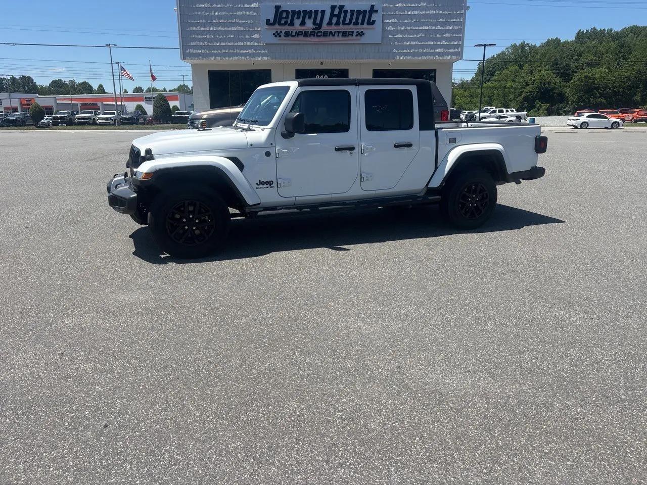jeep gladiator 2022 1C6HJTAG4NL137386 image jeep gladiator 2022 1C6HJTAG4NL137386 image