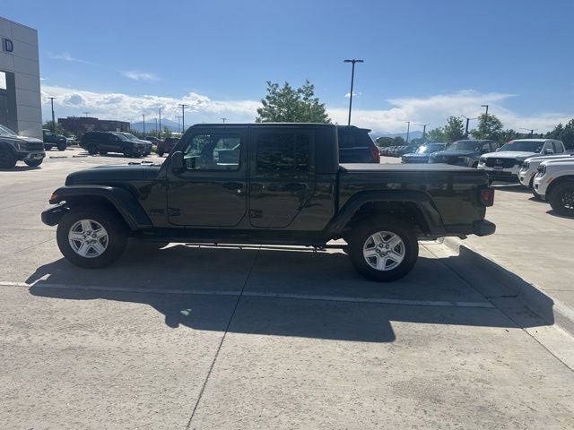 jeep gladiator 2022 1C6HJTAG8NL179205 image jeep gladiator 2022 1C6HJTAG8NL179205 image