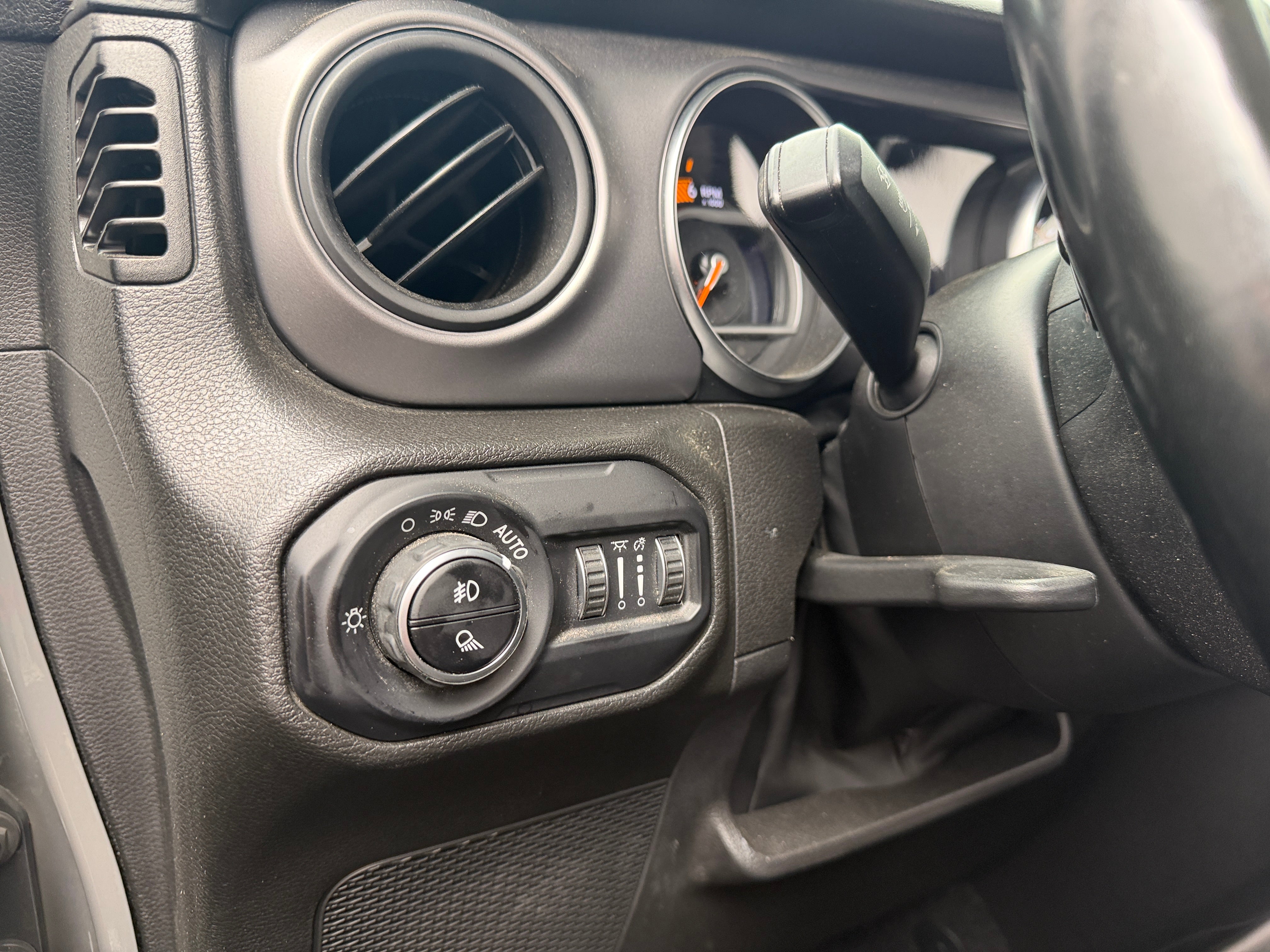 jeep gladiator 2022 1C6JJTAM4NL180536 image jeep gladiator 2022 1C6JJTAM4NL180536 image