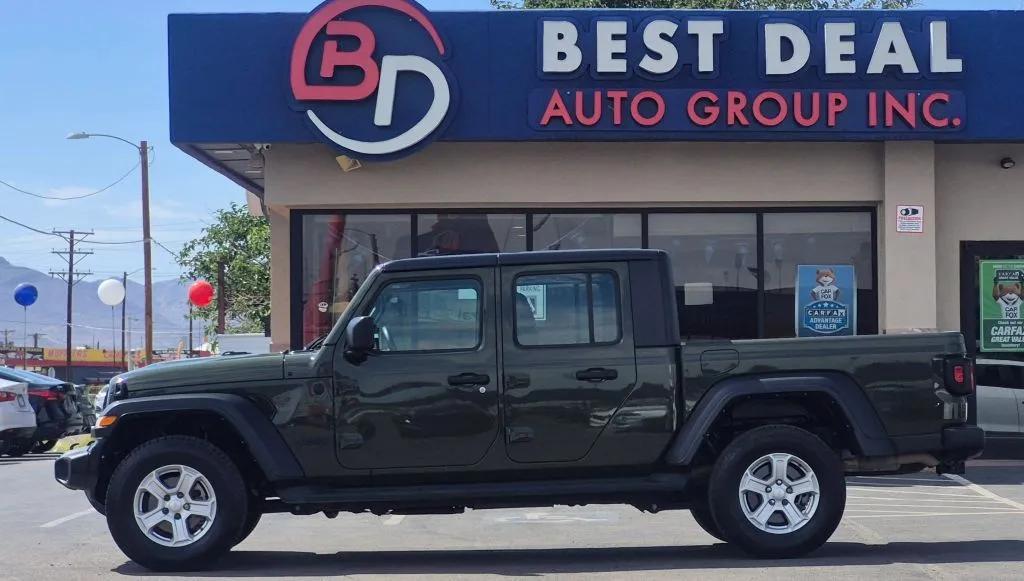 jeep gladiator 2022 1C6JJTAG9NL110878 image jeep gladiator 2022 1C6JJTAG9NL110878 image