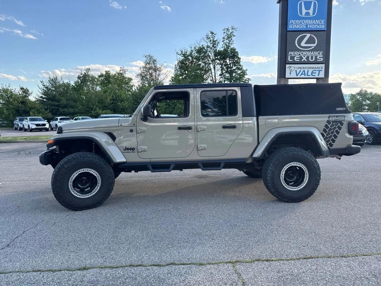 jeep gladiator 2022 1C6HJTAG8NL175316 image jeep gladiator 2022 1C6HJTAG8NL175316 image