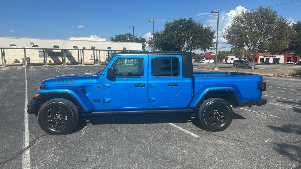 jeep gladiator 2022 1C6HJTAG2NL114804 image jeep gladiator 2022 1C6HJTAG2NL114804 image