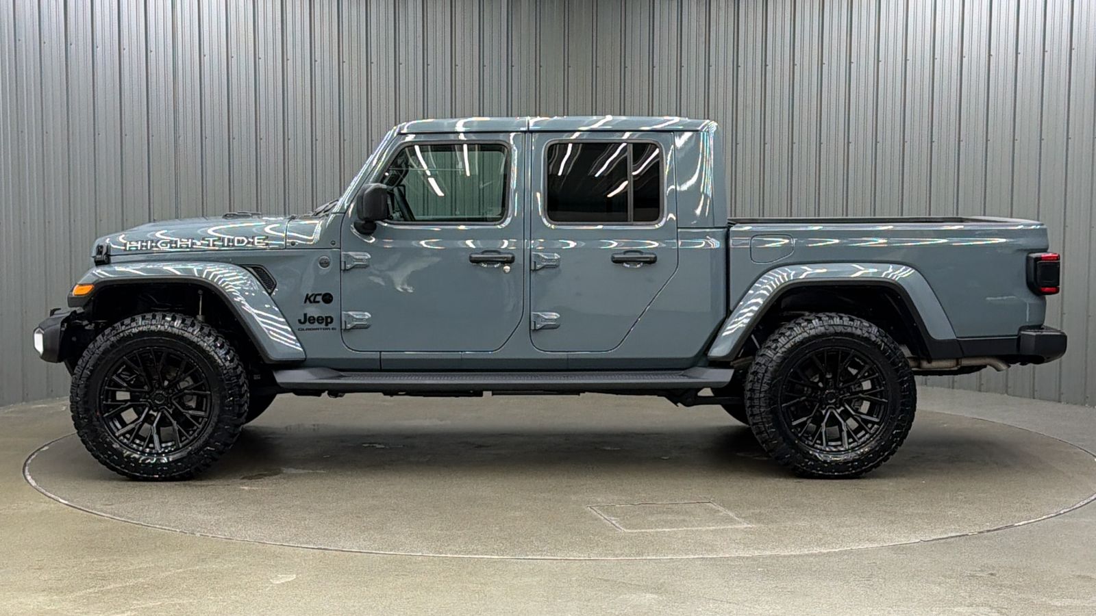 jeep gladiator 2025 1C6PJTAG8SL552007 image jeep gladiator 2025 1C6PJTAG8SL552007 image