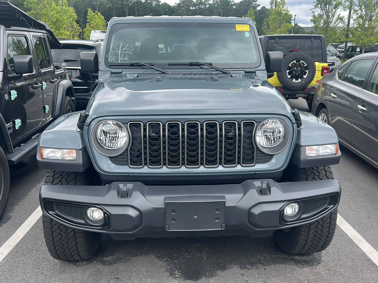 jeep gladiator 2025 1C6PJTAG4SL515665 image jeep gladiator 2025 1C6PJTAG4SL515665 image