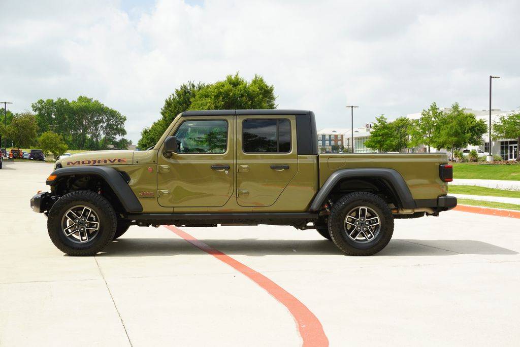 jeep gladiator 2025 1C6RJTEG0SL521143 image jeep gladiator 2025 1C6RJTEG0SL521143 image
