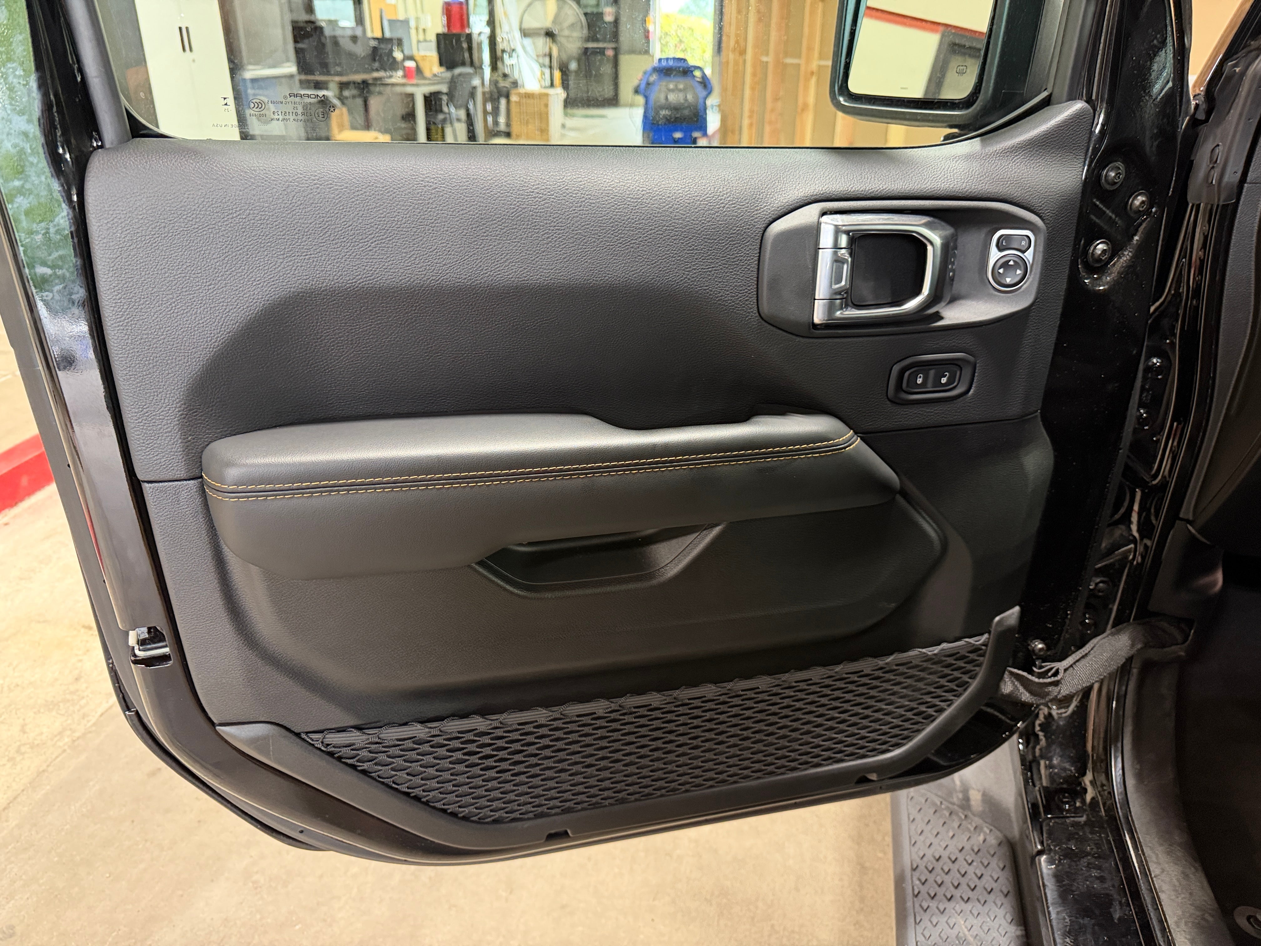 jeep gladiator 2025 1C6PJTAG8SL537183 image jeep gladiator 2025 1C6PJTAG8SL537183 image