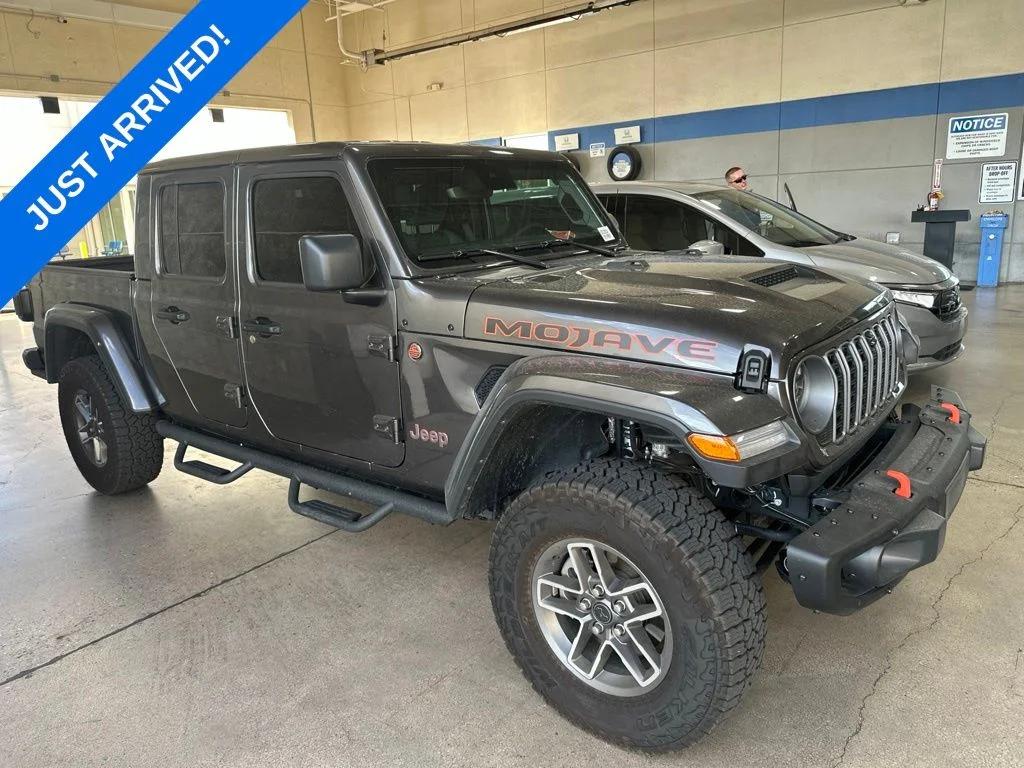 jeep gladiator 2025 1C6RJTEG7SL549568 image jeep gladiator 2025 1C6RJTEG7SL549568 image