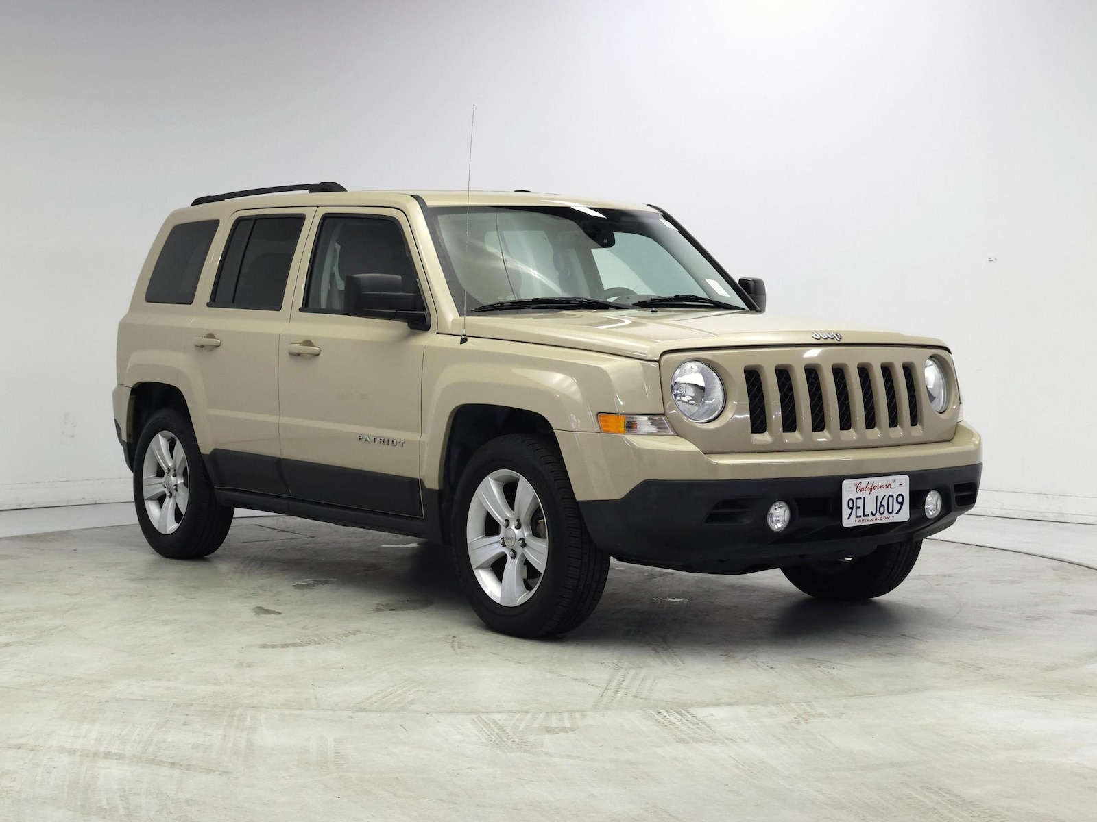 jeep patriot 2017 1C4NJPBBXHD163334 image jeep patriot 2017 1C4NJPBBXHD163334 image
