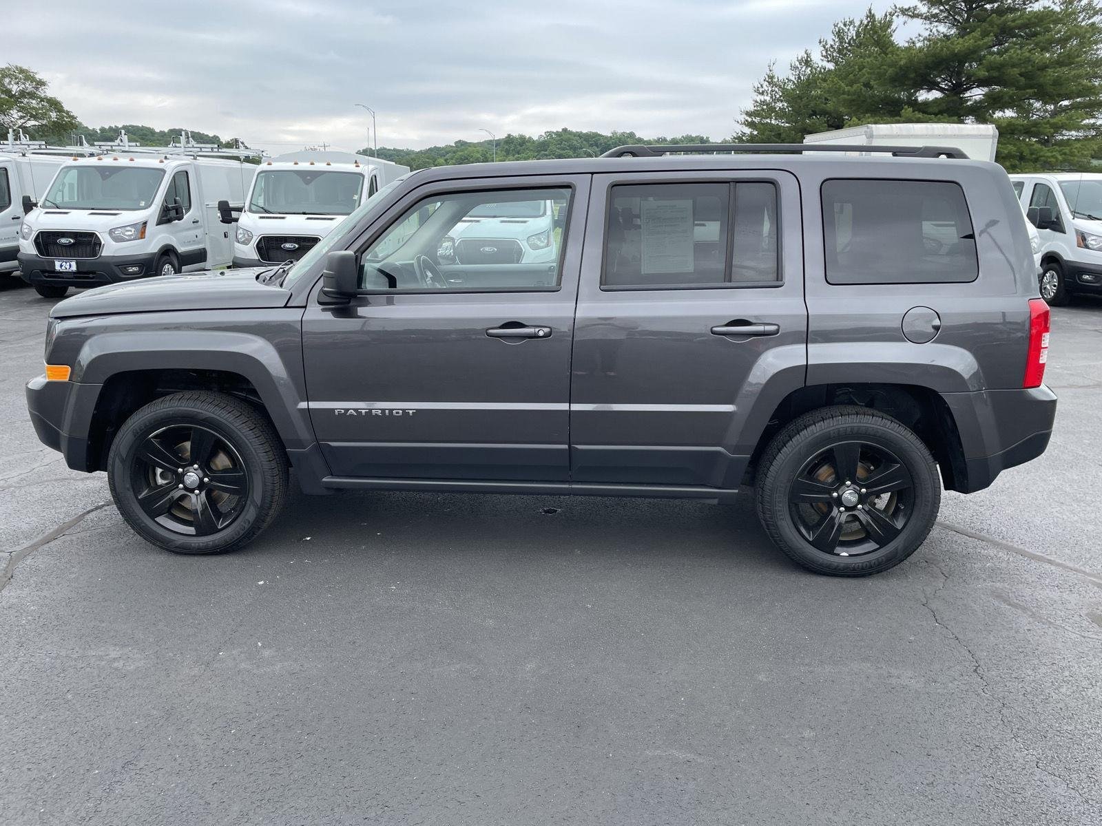 jeep patriot 2017 1C4NJRFB6HD105727 image jeep patriot 2017 1C4NJRFB6HD105727 image