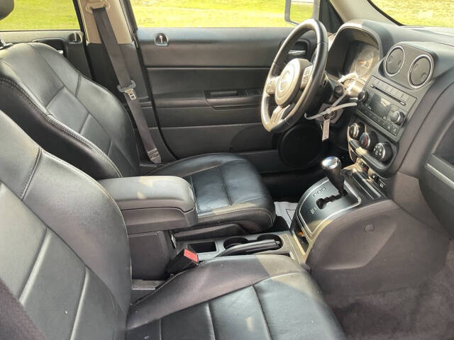 jeep patriot 2017 1C4NJPFA1HD211661 image jeep patriot 2017 1C4NJPFA1HD211661 image
