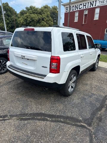 jeep patriot 2017 1C4NJPFA0HD132241 image jeep patriot 2017 1C4NJPFA0HD132241 image